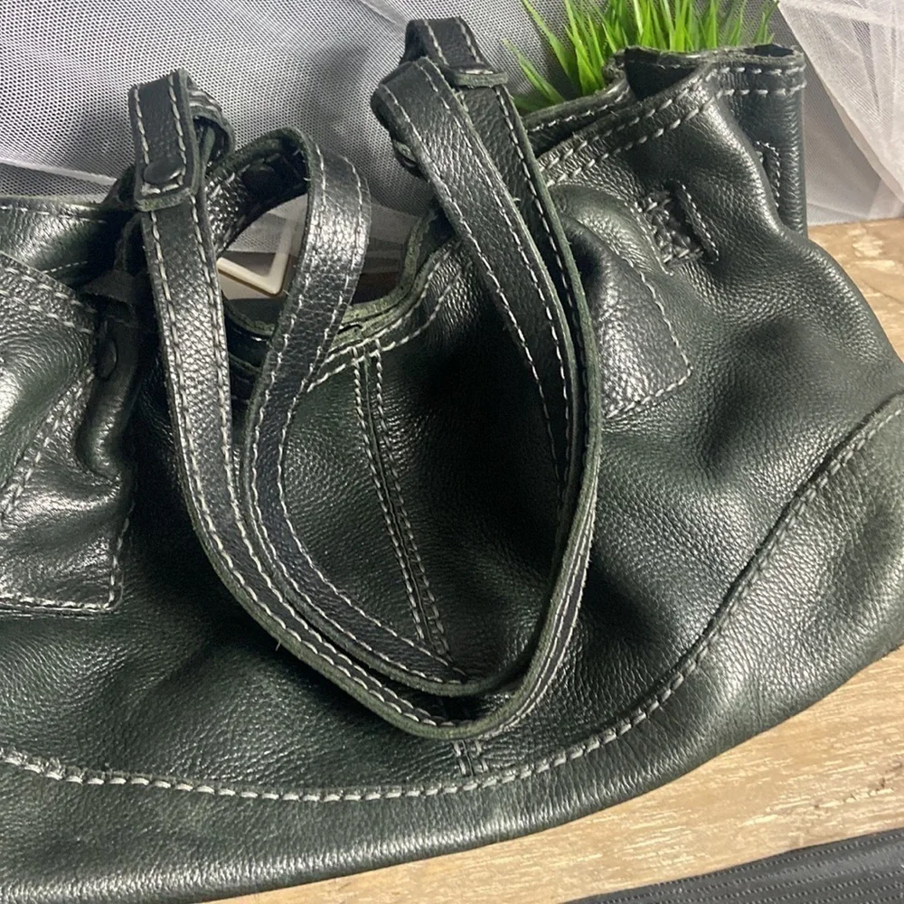 Fossil leather shoulder